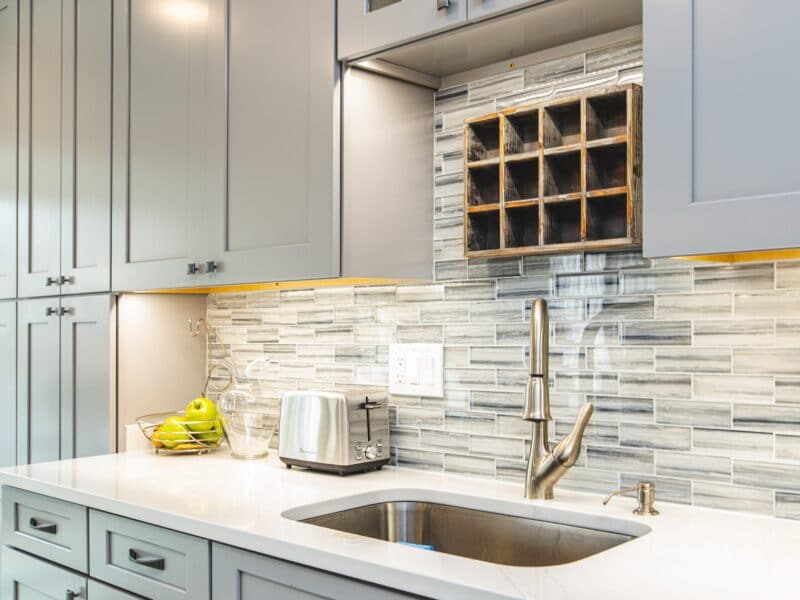 shaker kitchen cabinets